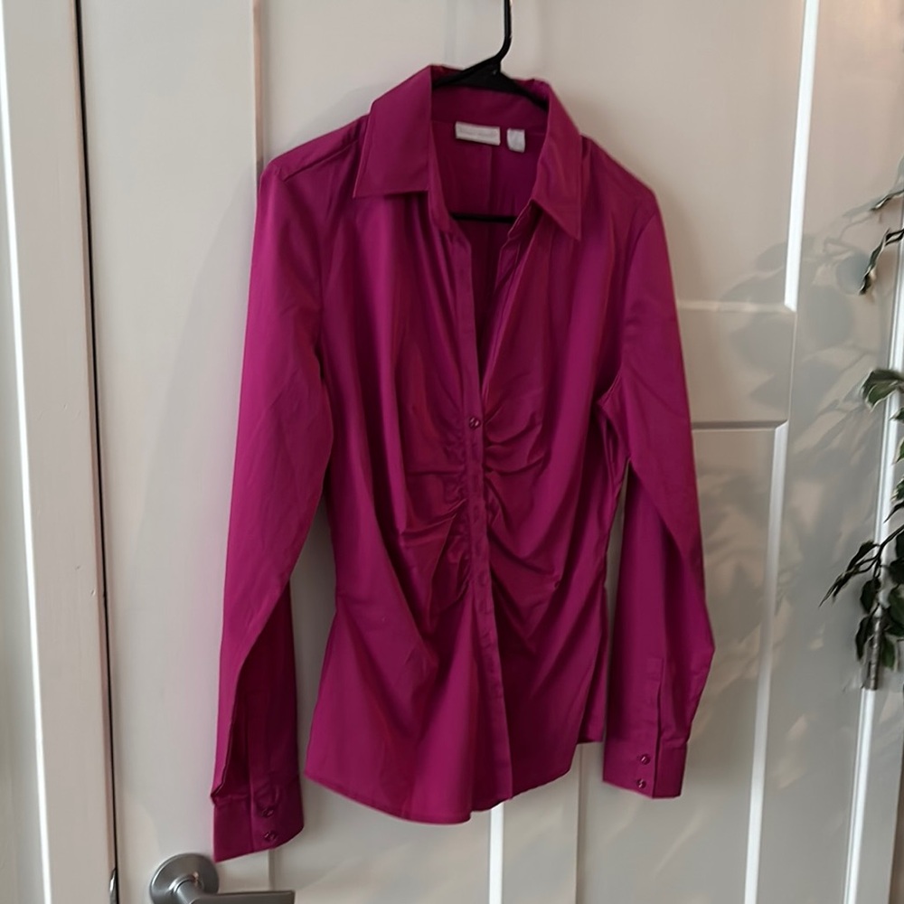 New York & Company Fuchsia Button-Down Shirt